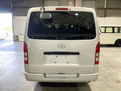 2017 Toyota Hiace LWB **MANUAL** $4400 REDUCED **
