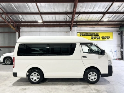2022 Toyota Hiace ++ RARE 4X4 HIGHROOF ++ 360 Degree CAMERA / DUAL AIRBAGS
