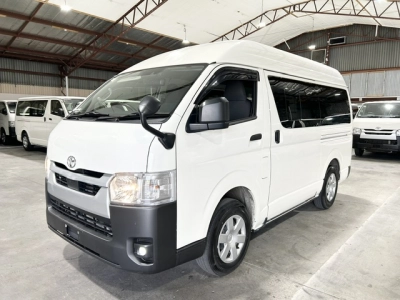 2022 Toyota Hiace ++ RARE 4X4 HIGHROOF ++ 360 Degree CAMERA / DUAL AIRBAGS
