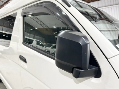 2022 Toyota Hiace ++ RARE 4X4 HIGHROOF ++ 360 Degree CAMERA / DUAL AIRBAGS