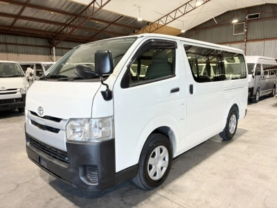 2019 Toyota Hiace Super Low 61km!! ** 6 Seaters **