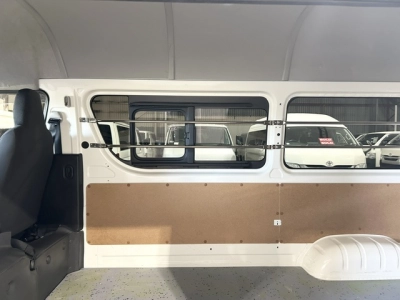 2023 Toyota Hiace 4X4 HighRoof _360 Degree Camera_62kms