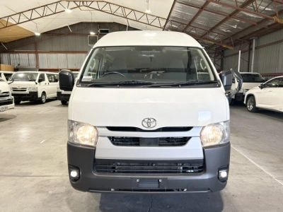 2022 Toyota Hiace =4X4= RARE HIGHROOF DIESEL 