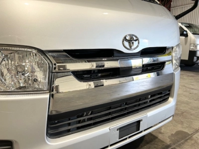 2018 Toyota Hiace LWB ++GL PACKAGE++ **$4000 FEDUCED**