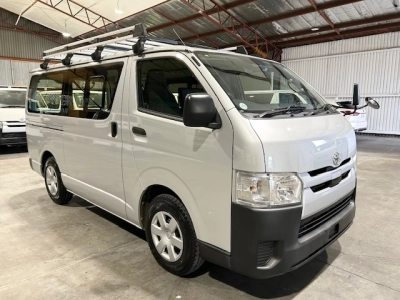 2018 TOYOTA HIACE LWB 2L PETROL *FREE ROOFRACK* SOLD SOLD SOLD