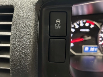 2018 TOYOTA HIACE 2L PETROL *FREE ROOFRACK* WAS $32,995 NOW $29,895 ++NEW YEAR SALE++
