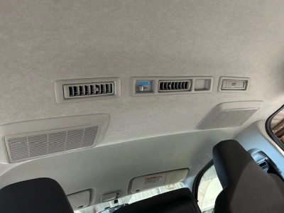 2017 Toyota Hiace **Super Low 66kms** $5000 REDUCED