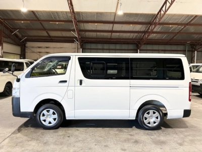 2017 Toyota Hiace LWB *** $4000 REDUCED *** SUPER LOW 67kms