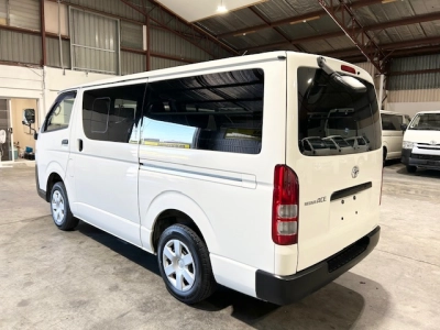 2017 Toyota Hiace LWB *** $4000 REDUCED *** SUPER LOW 67kms