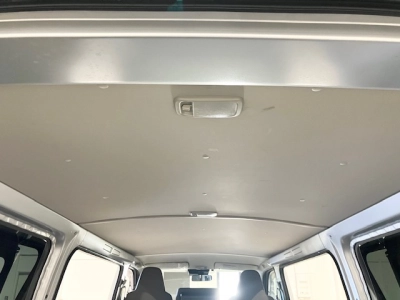 2017 TOYOTA HIACE LWB ** NEW YEAR SALE ** WAS $31,995 NOW $28,295