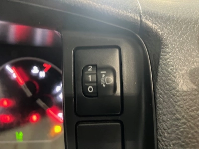2017 TOYOTA HIACE LWB ** NEW YEAR SALE ** WAS $31,995 NOW $28,295