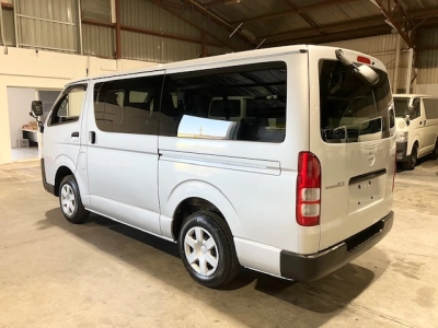 2017 TOYOTA HIACE LWB ** NEW YEAR SALE ** WAS $31,995 NOW $28,295
