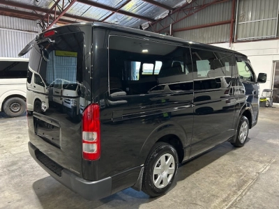 2019 Toyota Hiace LWB DIESEL TURBO IN BLACK !!! ** REDUCED $4400 **