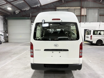 2020 Toyota Hiace ***HIGHROOF*** 2WD = ONLY 70kms! =