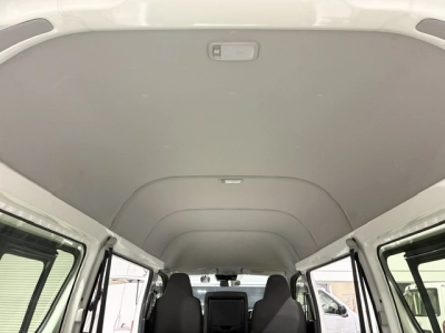 2020 Toyota Hiace ***HIGHROOF*** 2WD = ONLY 70kms! =
