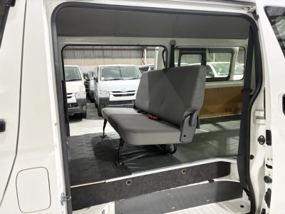 2020 Toyota Hiace ***HIGHROOF*** 2WD = ONLY 70kms! =