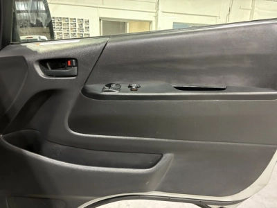 2022 Toyota Hiace 4X4 Facelift Model / ONLY 71kms!!