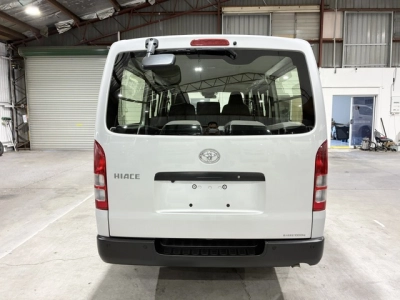 2022 Toyota Hiace 4X4 Facelift Model / ONLY 71kms!!