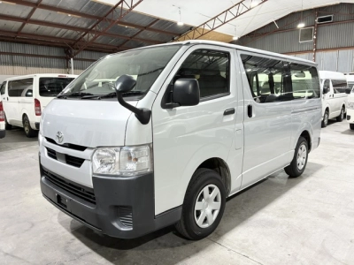 2022 Toyota Hiace 4X4 Facelift Model / ONLY 71kms!!