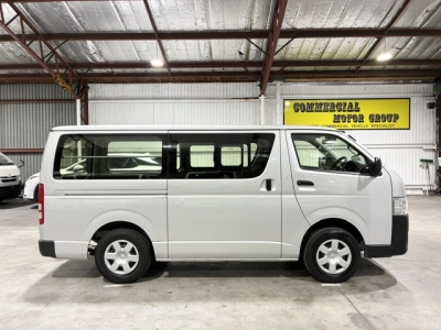 2022 Toyota Hiace 4X4 Facelift Model / ONLY 71kms!!