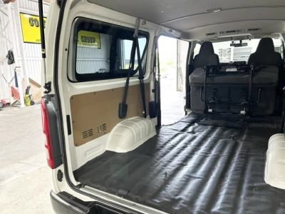 2019 Toyota Hiace =4X4= Rear Aircon_6 or 9 Seater ** BIG SALE _ OFFER END 14/05 **