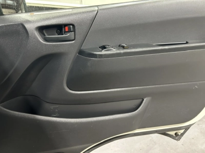 2019 Toyota Hiace =4X4= Rear Aircon_6 or 9 Seater ** BIG SALE _ OFFER END 14/05 **
