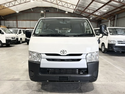2019 Toyota Hiace =4X4= Rear Aircon_6 or 9 Seater ** BIG SALE _ OFFER END 14/05 **