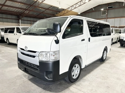 2019 Toyota Hiace =4X4= Rear Aircon_6 or 9 Seater ** BIG SALE _ OFFER END 14/05 **