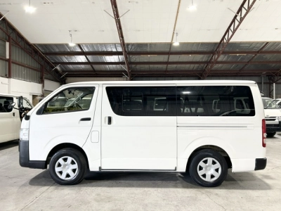 2019 Toyota Hiace =4X4= Rear Aircon_6 or 9 Seater ** BIG SALE _ OFFER END 14/05 **