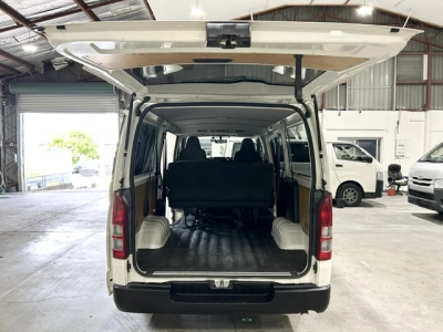 2019 Toyota Hiace =4X4= Rear Aircon_6 or 9 Seater ** BIG SALE _ OFFER END 14/05 **