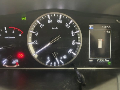 2021 Toyota Hiace Facelift Model 4x4 *6 Seaters*