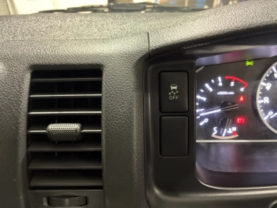 2021 Toyota Hiace 4X4 Facelift Model / ONLY 75km / 6 SEATER