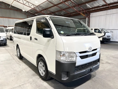 2020 Toyota Hiace LATEST FACELIFT MODEL ** SUPER LOW 76kms **