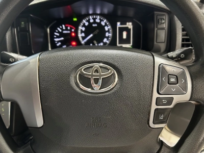 2020 Toyota Hiace LATEST FACELIFT MODEL ** SUPER LOW 76kms **