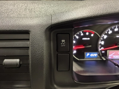 2018 Toyota Hiace =4X4= GL PACKAGE!! 6 SEATERS / FULL OPTIONS!!