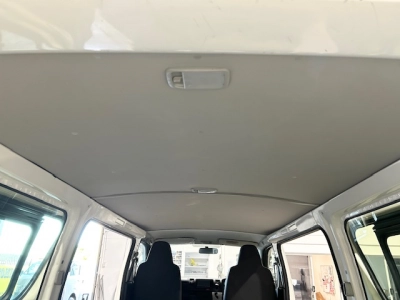 2017 Toyota Hiace 78kms Only $1000 REDUCED for Fuel Inflation 