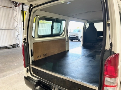 2017 Toyota Hiace 78kms Only $1000 REDUCED for Fuel Inflation 