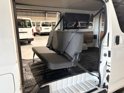 2016 Toyota Hiace 6 Seater $1000 REDUCED for Fuel Inflation