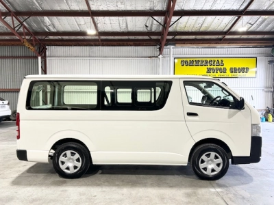 2021 Toyota Hiace ** FULL TIME 4WD ** NEW YEAR SALE