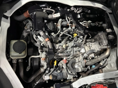 2021 Toyota Hiace ** FULL TIME 4WD ** NEW YEAR SALE