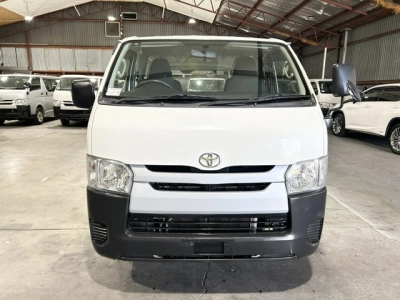 2017 Toyota Hiace =ONLY 80kms= *** $1000 DISCOUNTED for FUEL