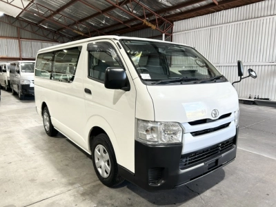 2017 Toyota Hiace =ONLY 80kms= *** $1000 DISCOUNTED for FUEL
