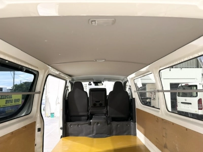 2021 Toyota Hiace Facelift Model =4X4= Timber Floor! $1000 DISCOUNTED for FUEL