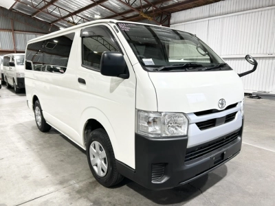 2021 Toyota Hiace Facelift Model =4X4= Timber Floor! $1000 DISCOUNTED for FUEL