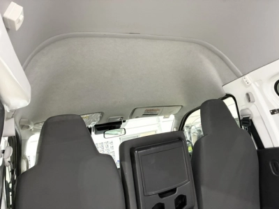 2022 Toyota Hiace RARE HIGHROOF 4X4 DIESEL!!! 