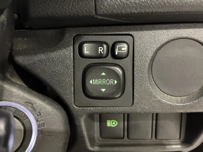 2022 Toyota Hiace RARE HIGHROOF 4X4 DIESEL!!! 