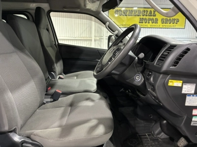 2022 Toyota Hiace RARE HIGHROOF 4X4 DIESEL!!! 