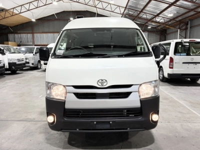 2022 Toyota Hiace RARE HIGHROOF 4X4 DIESEL!!! 