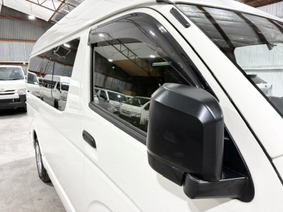 2022 Toyota Hiace RARE HIGHROOF 4X4 DIESEL!!! 