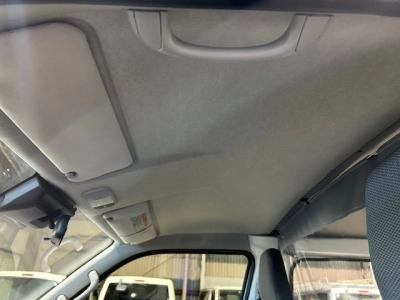 2018 TOYOTA HIACE LWB ** $4000 REDUCED** 6 SEATERS !!